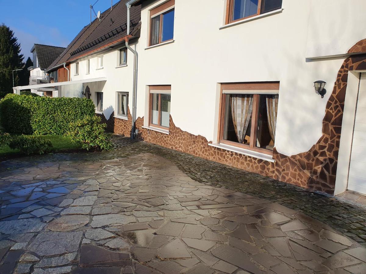 Gemuetliches Fachwerk Im Oberbergischen Apartment Wiehl Luaran gambar